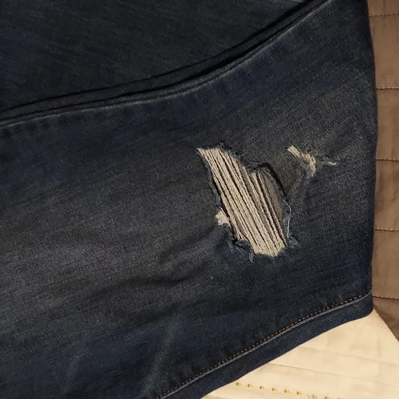 Jeans - Picture 2 of 5